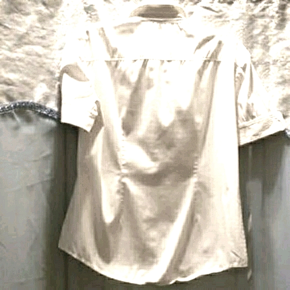 Theory Eggshell Short Sleeve Button Down Cotton T… - image 2